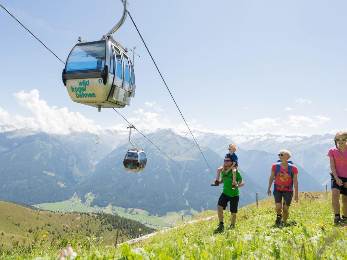 Holiday flat Käferhof, Bramberg am Wildkogel Dorf  Exteriör bild