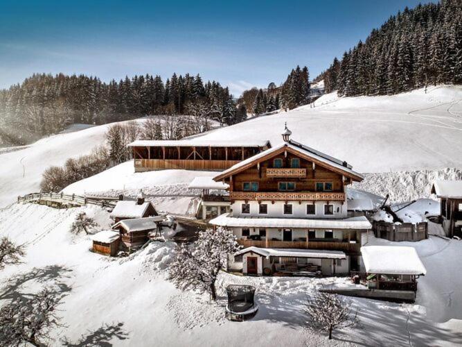Holiday flat Käferhof, Bramberg am Wildkogel Dorf  Exteriör bild